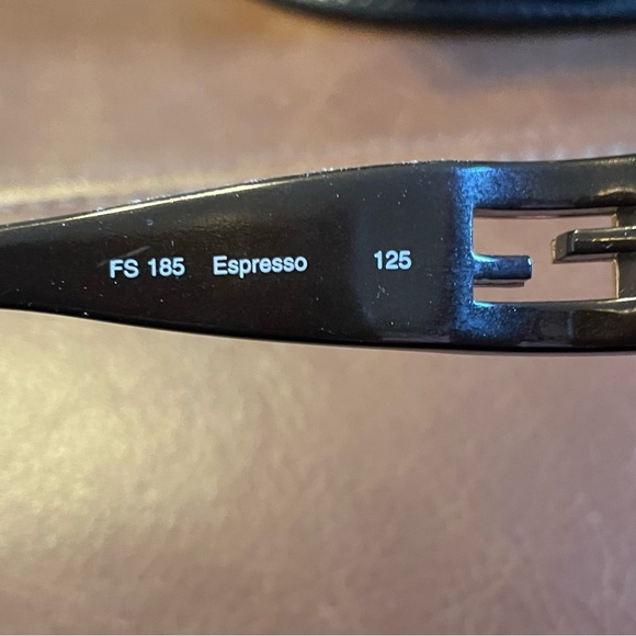 Fendi authentic Sunglasses espresso with Silver Logo Detail. - Picture 6 of 7